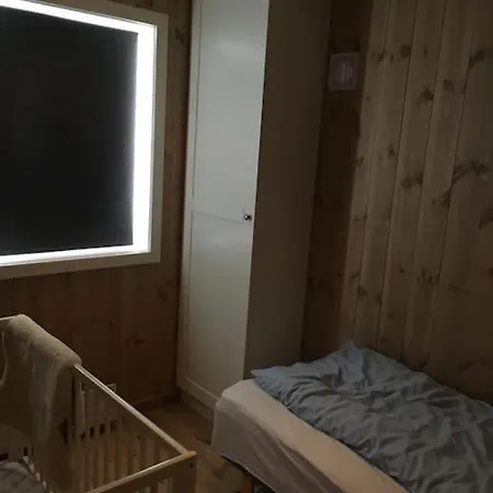 With 4 Bedroom On 145m² In Sogndal