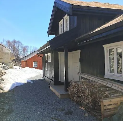 Casa de Férias With 4 Bedroom On 145m² In *